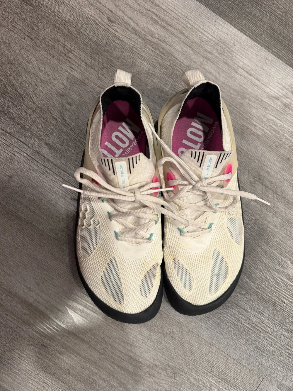 Light Cream Women's Athletic Lace-Up Sneakers with Pink Accents